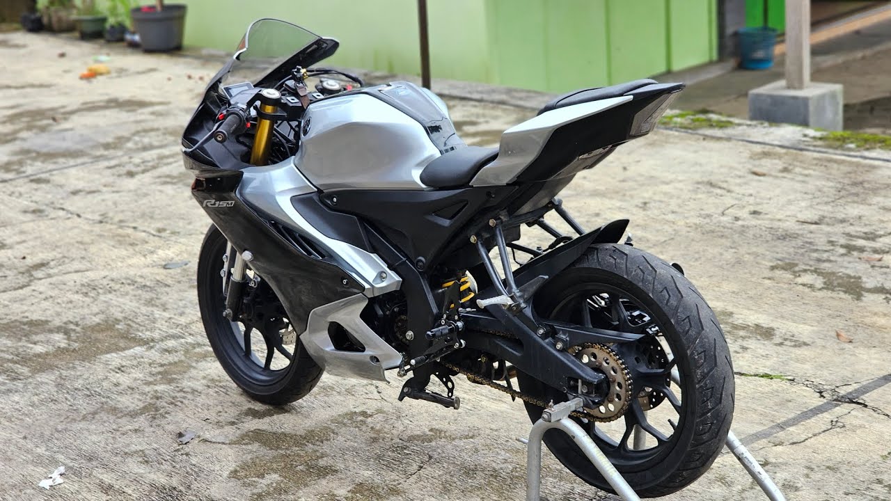 full modifikasi jadi r15 v4 di vixion modifshop keren parah
