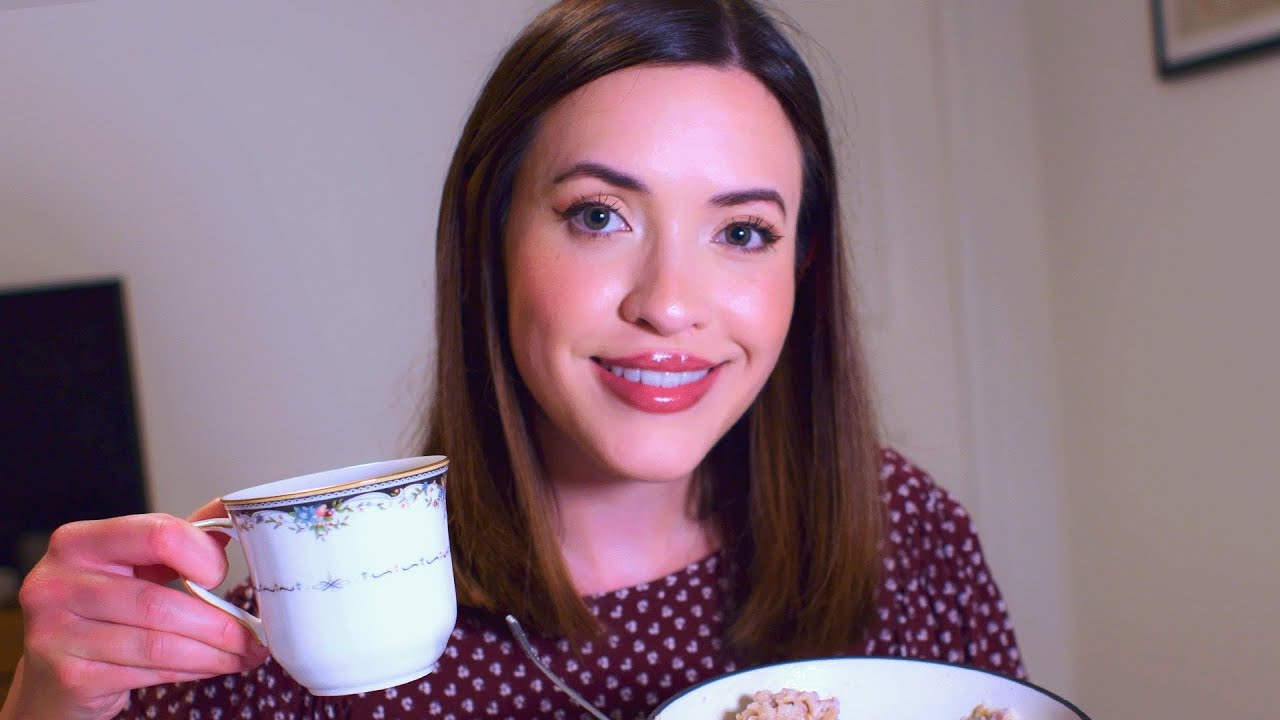 ASMR | Serving You Breakfast In Bed (Soft-Spoken Morning Comfort)