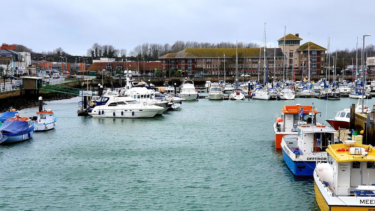 DAYTRIP TO BOURNEMOUTH ENGLAND, AN AMAZING PLACE