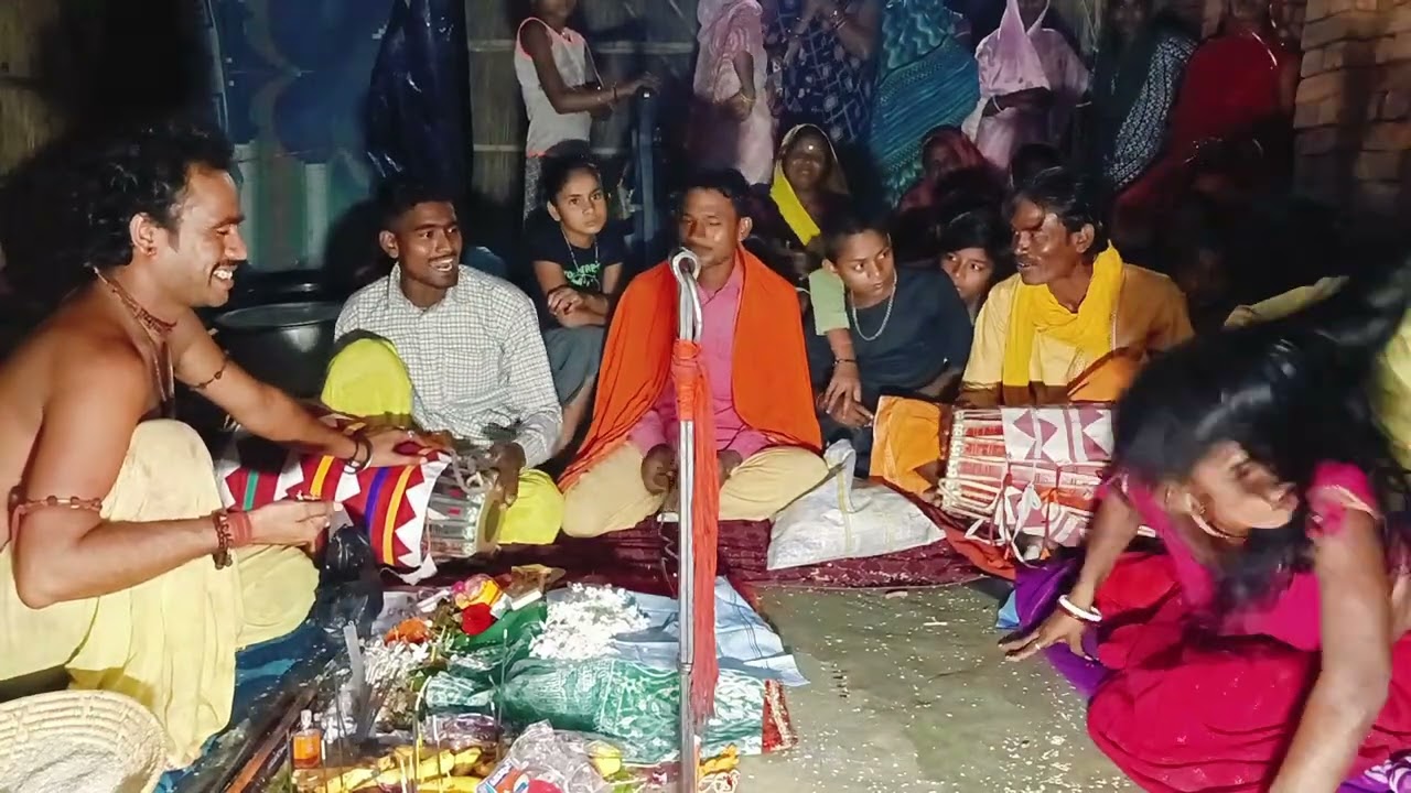 , पीर बाबा खिला रही है महिला देख पूरा वीडियो💐💐💐💐💐💐💐