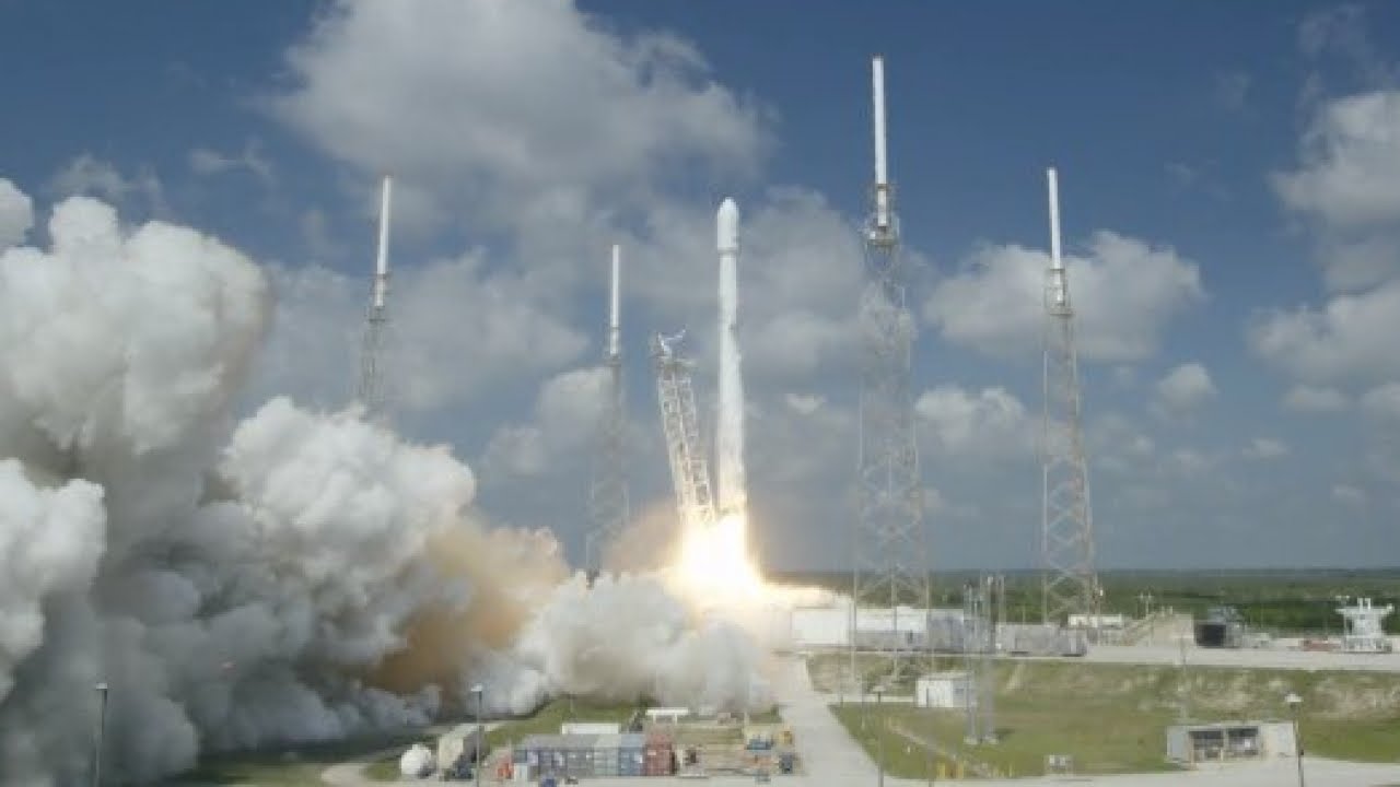 SpaceX Rocket Experiences 'Rapid Unscheduled Disassembly' (It Crashed)