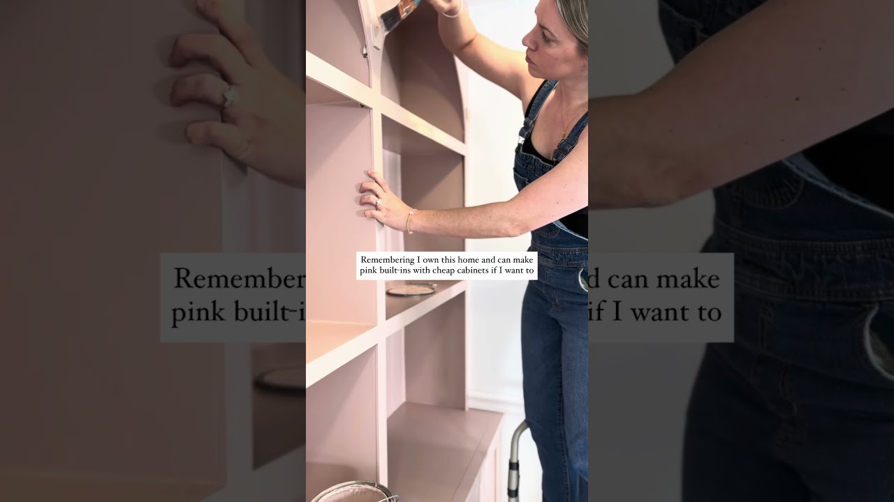 DIY arched cabinets of my dreams! Built-in bookshelf tutorial | arched cabinets | pink shelves | DIY