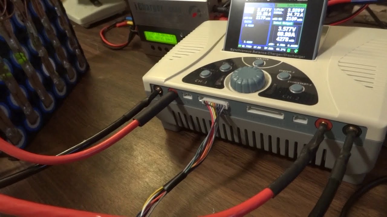 iCharger 4010 DUO Synchronous 70 Amp Charge/Discharge Part 1