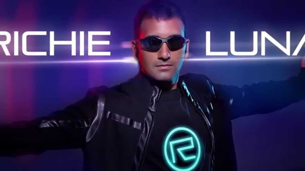 OMG DIGITAL MAGAZINE TEASER 119