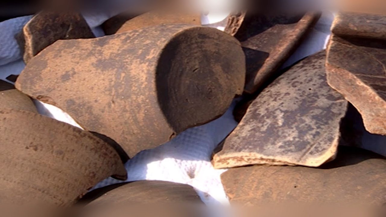 Uncovering a Lost Roman Village in Britain - Ancient Coins & Kilns Found!