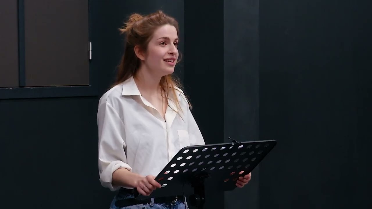 Adèle, de Veronika Mabardi