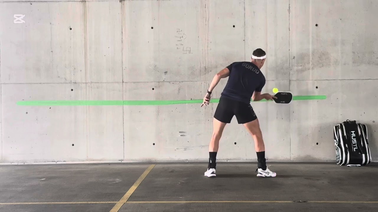 Pickleball Wall Drills: Fast hands