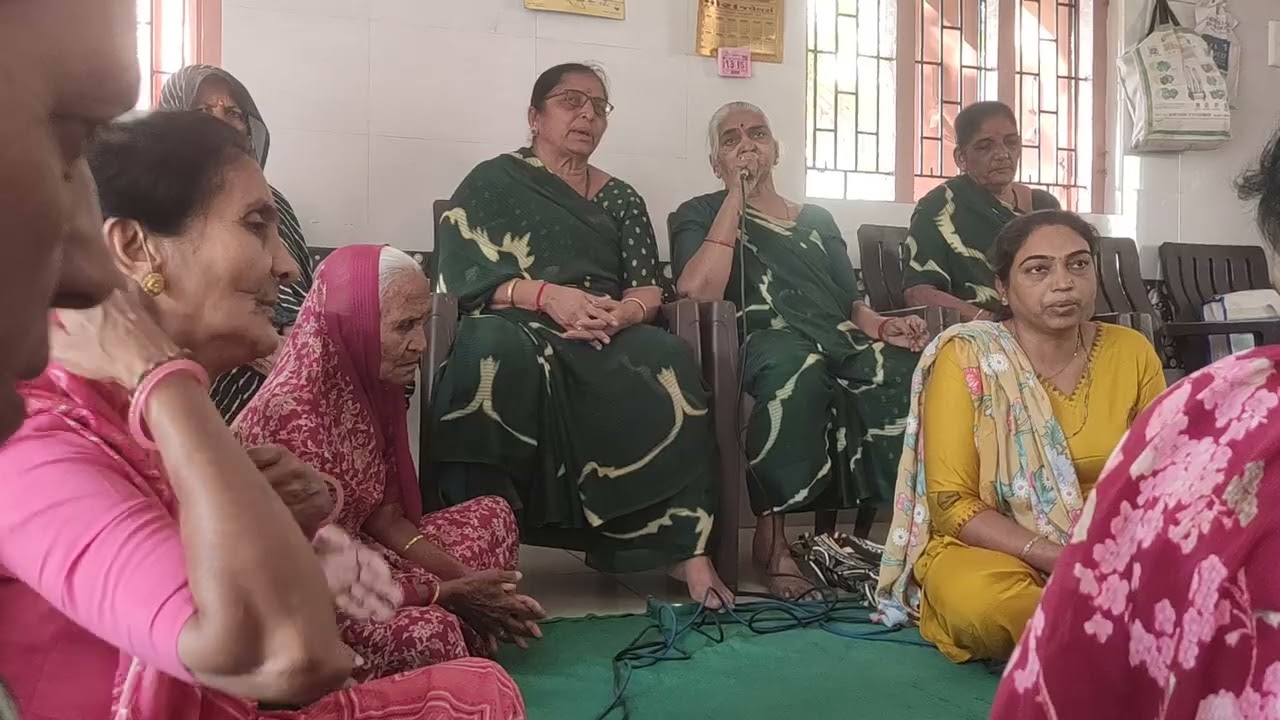 મધુવનમાં મોર બોલે નંદલાલ જાગો,મોરને ટહુકા રે વાલા નંદલાલ જાગો 🌺🌺