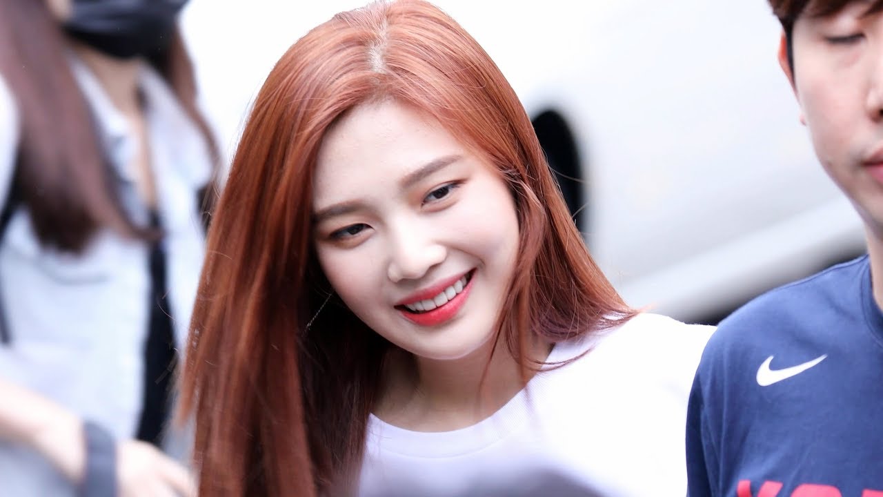 180629 레드벨벳(Red Velvet) 조이(Joy) 뮤직뱅크 중간 퇴근길 [뮤뱅 상반기 결산] 4K 직캠 by 비몽