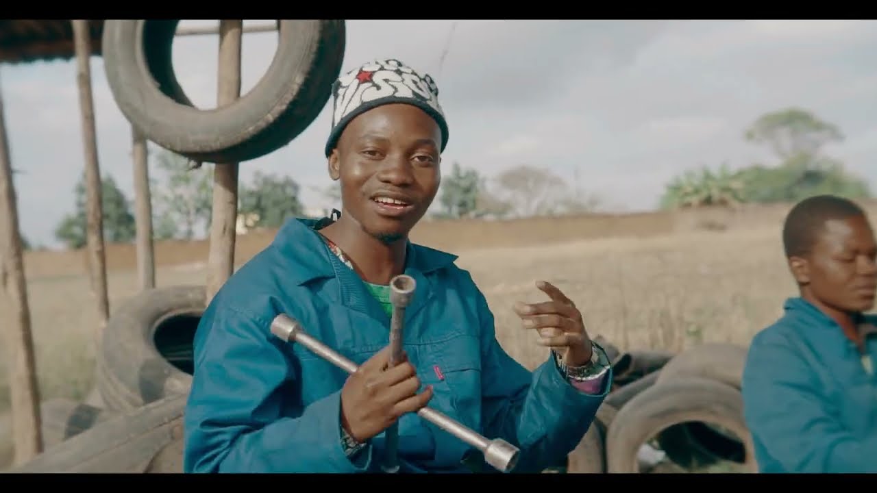 Ainno busy _-_Ganyu (official video)Dir King Frap