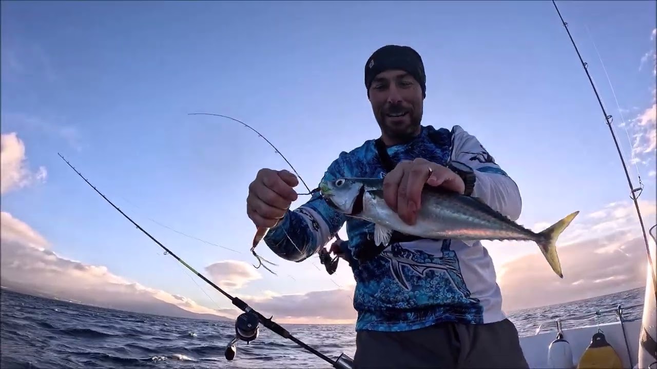 PESCA DE BARCO VENTO ONDULAÇÃO VAMOS LÁ !!!!
