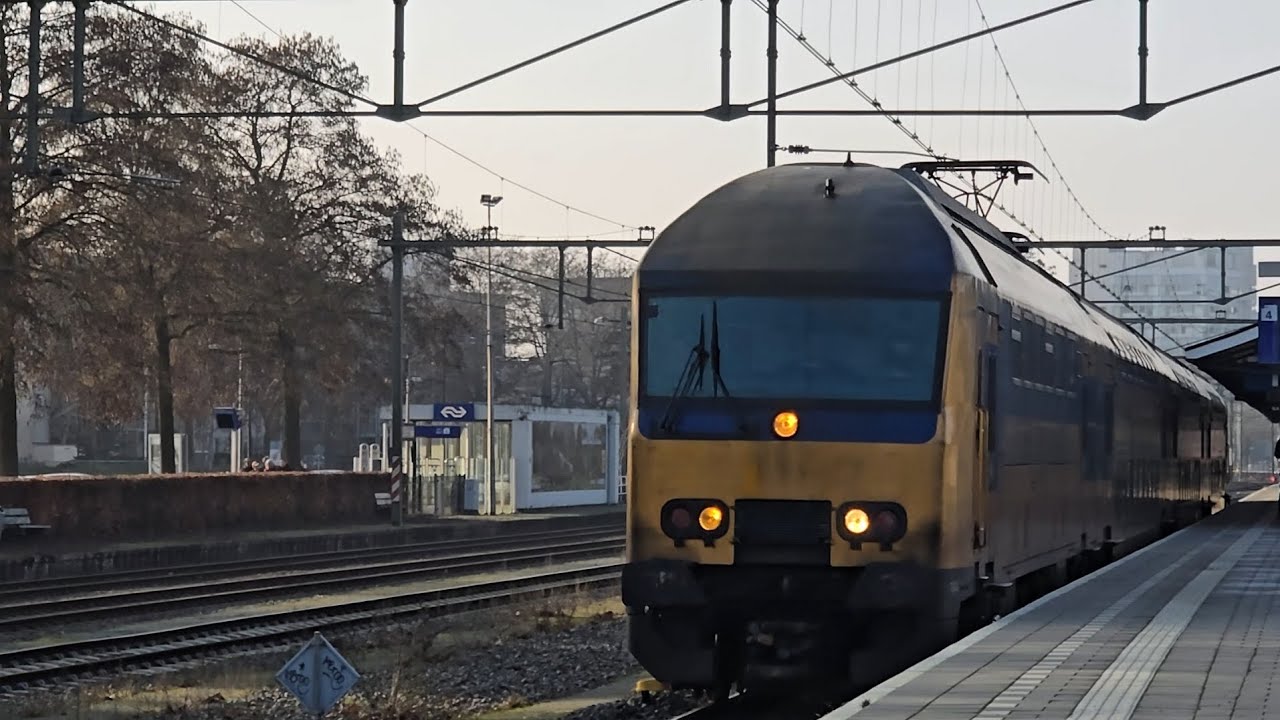 DDZ 7548 Komt aan + vertrekt met tyfoon vanaf station Apeldoorn!