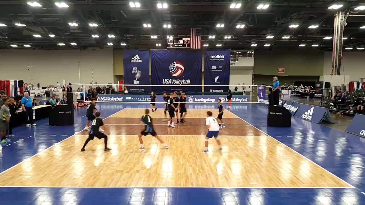 USAV 2017 - 352 Elite vs Rockstar - Juan Crespo's live broadcast