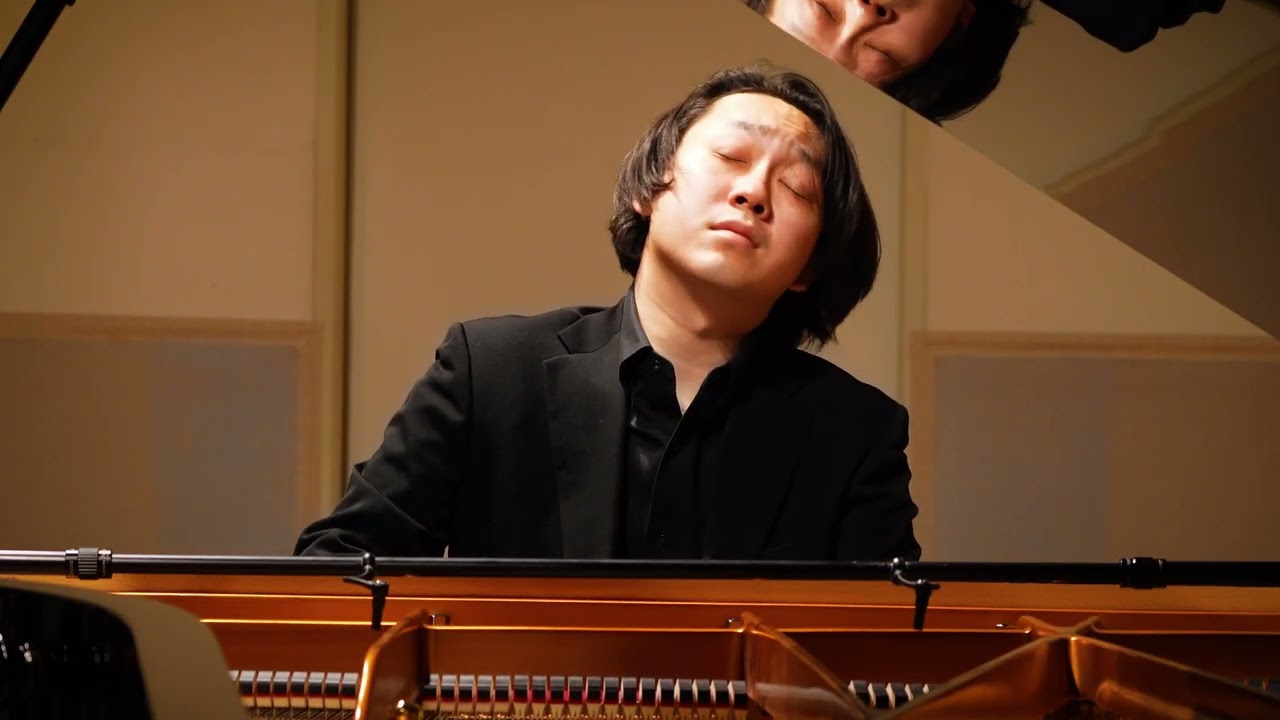 [Yusuke Suzuki] Mozart:  Piano Sonata No  14 in C minor, K 457 [SK-EX]