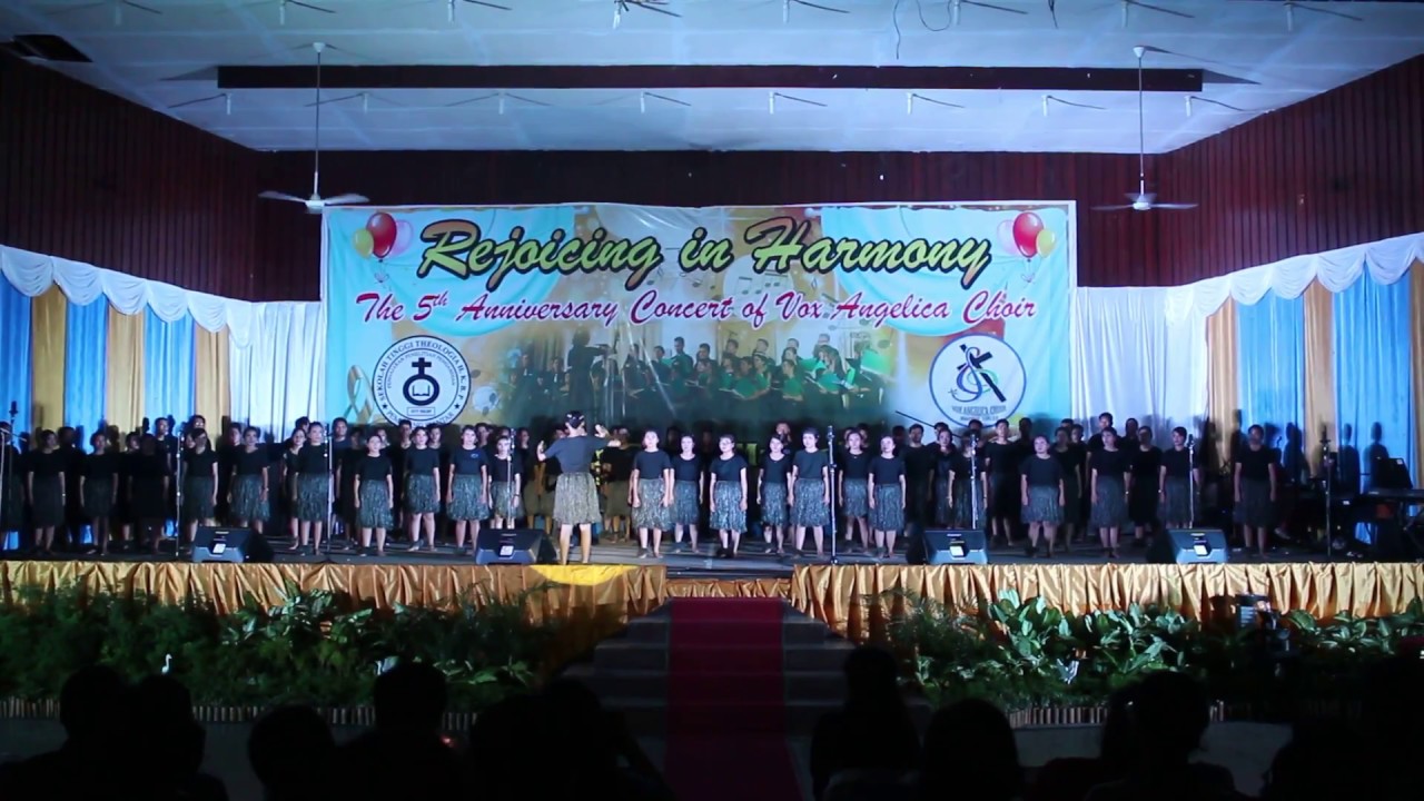 YAMKO RAMBE YAMKO - Paduan Suara  STT HKBP Vox Angelica