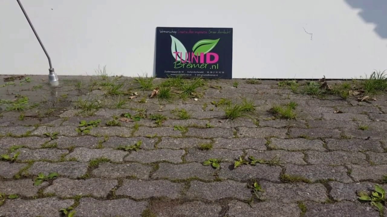 Kokend water tegen onkruid!