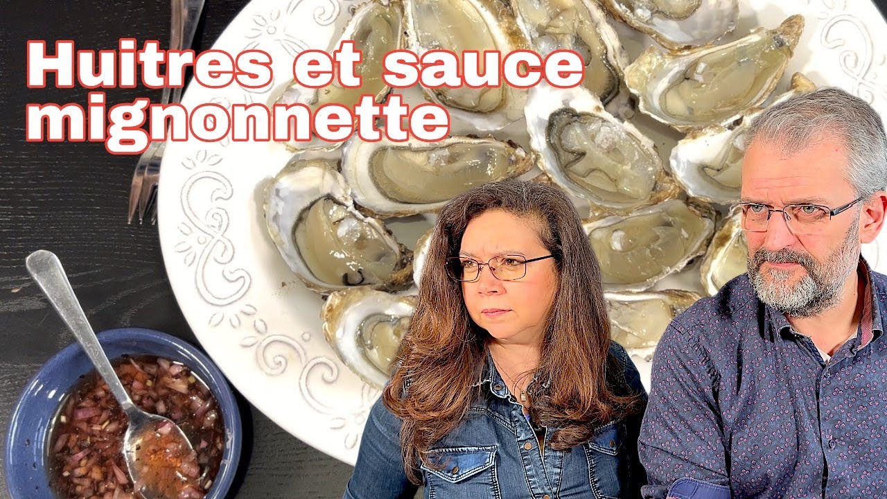 Pr&eacute;paration d'hu&icirc;tres et la sauce mignonnette en couple