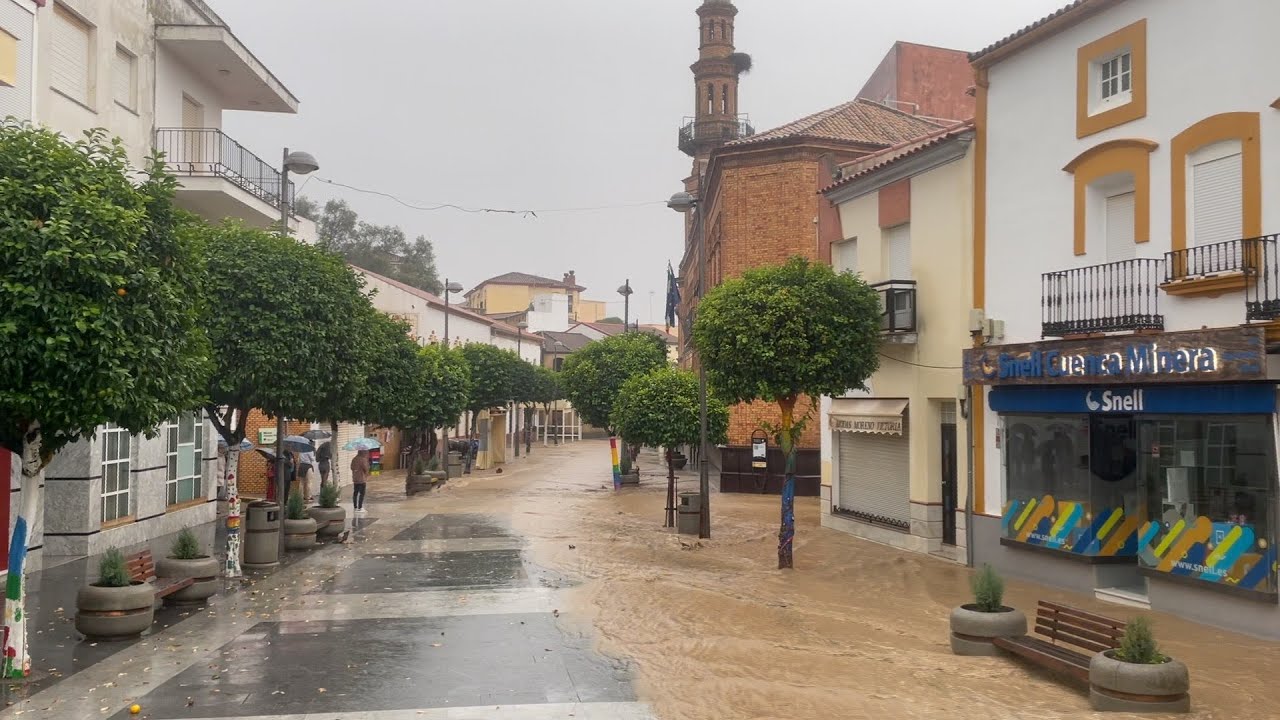 Nueva inundación en Nerva tras el salto del Barranco de Santa María