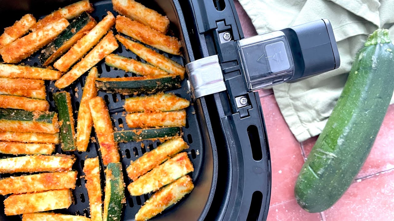 Hei&szlig;luftfritteusen Rezept: einfache Parmesan-Zucchini-Sticks