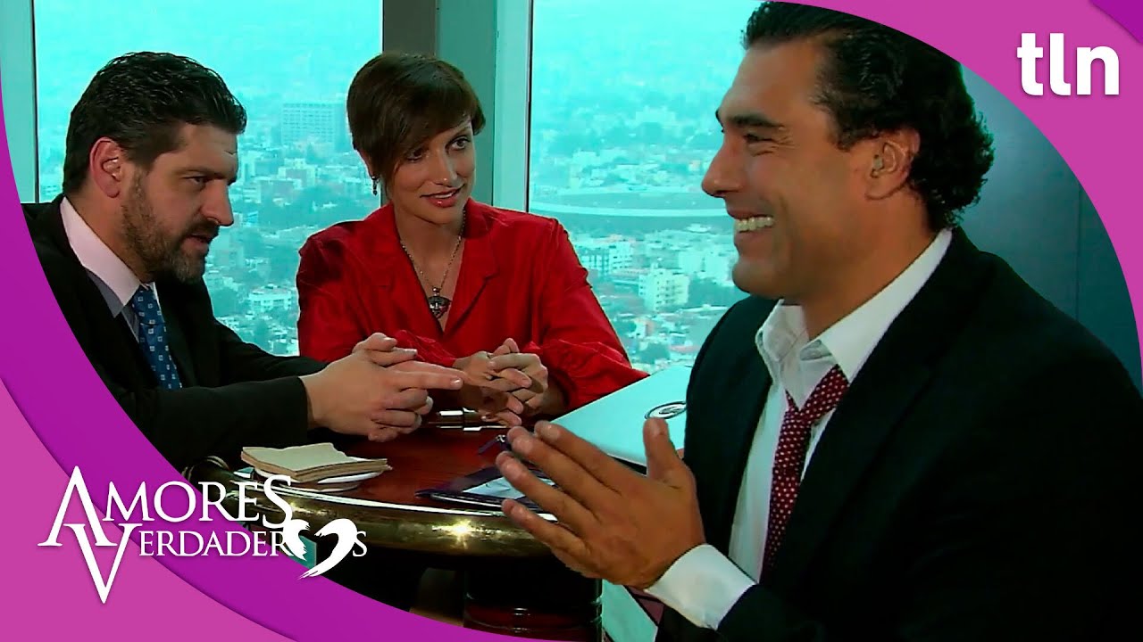 Arriaga ayuda a Victoria con una importante negociación | Amores verdaderos 1/4 | Capítulo-17 | tln