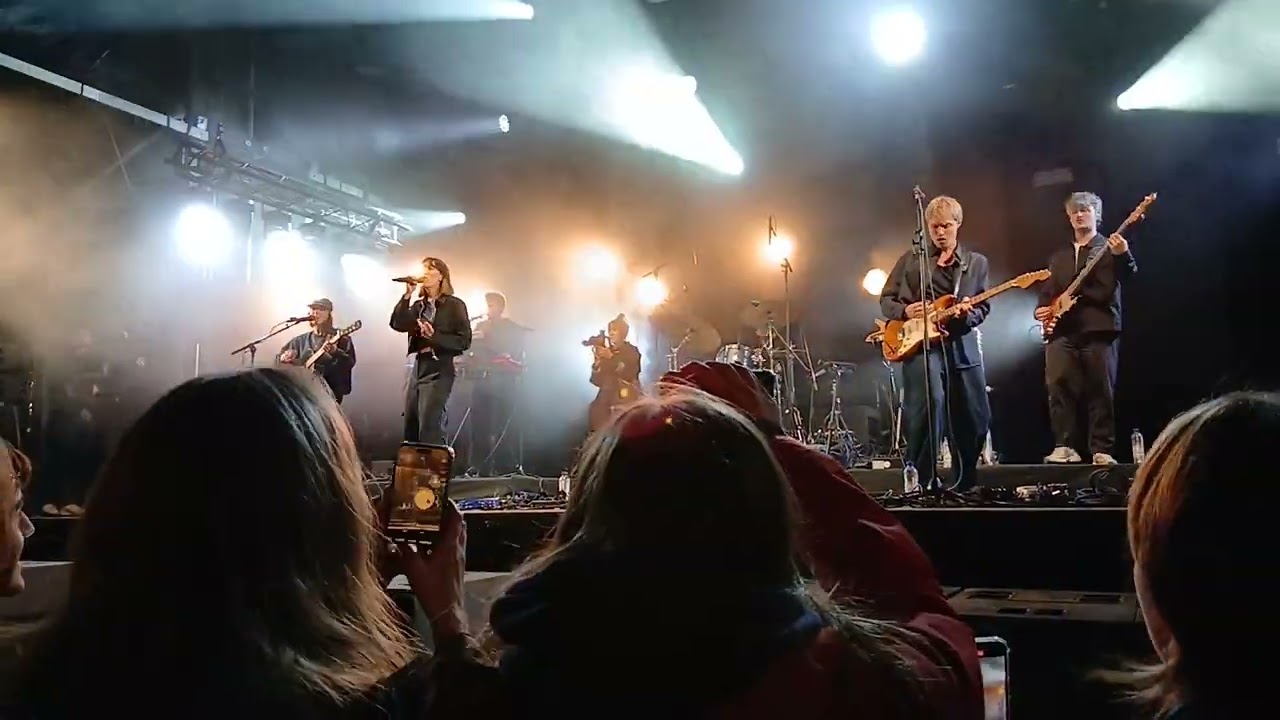 Meau ik zit vast bevrijdings festival Roermond 2025