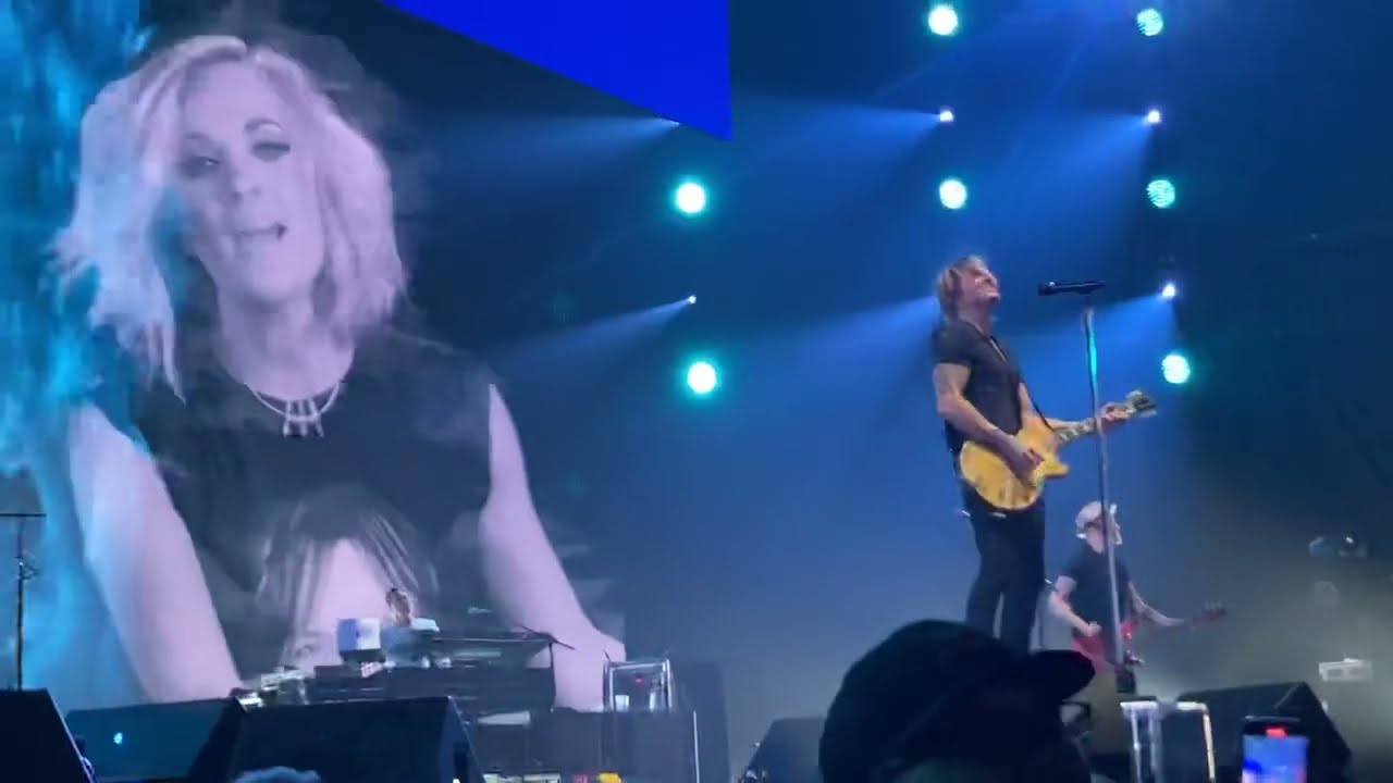 Keith Urban - The Fighter (Live in Las Vegas)