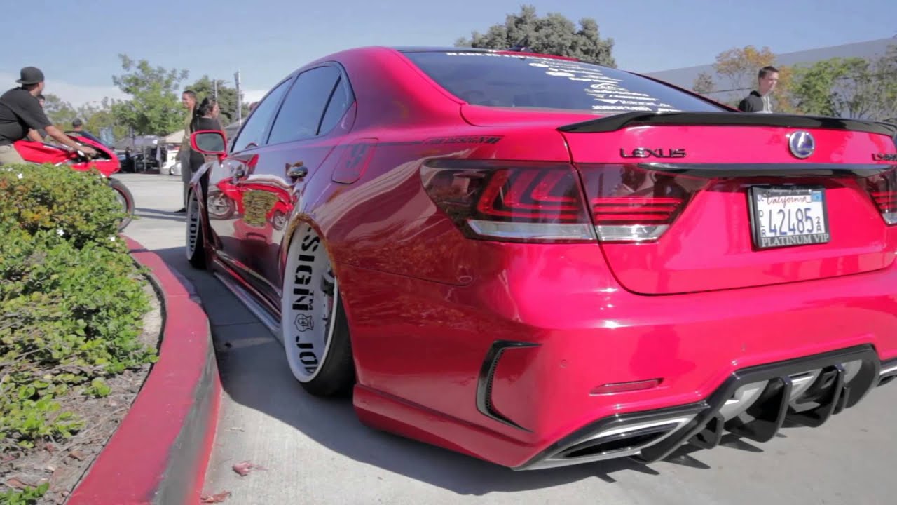 Job Design Lexus LS460L- Panda Feet Productions