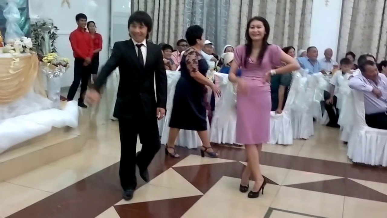 Актау танцор зажигает