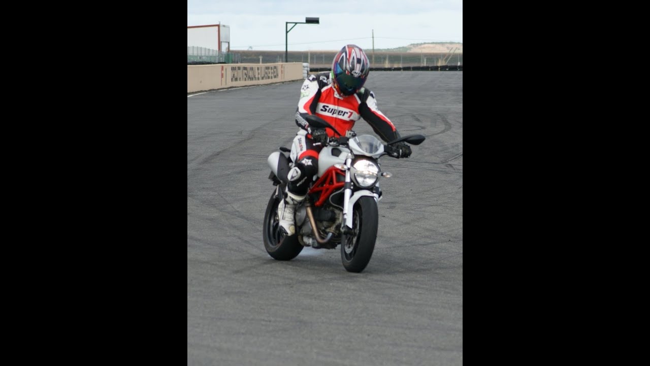 Ducati Monster 796