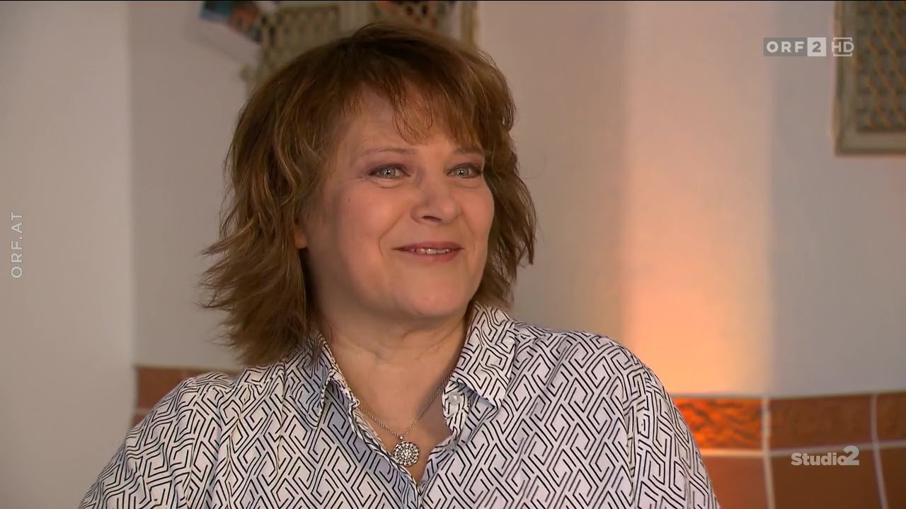 Nicki | Zu Besuch bei Schlagersängerin Nicki | Studio 2 (11.01.2023)