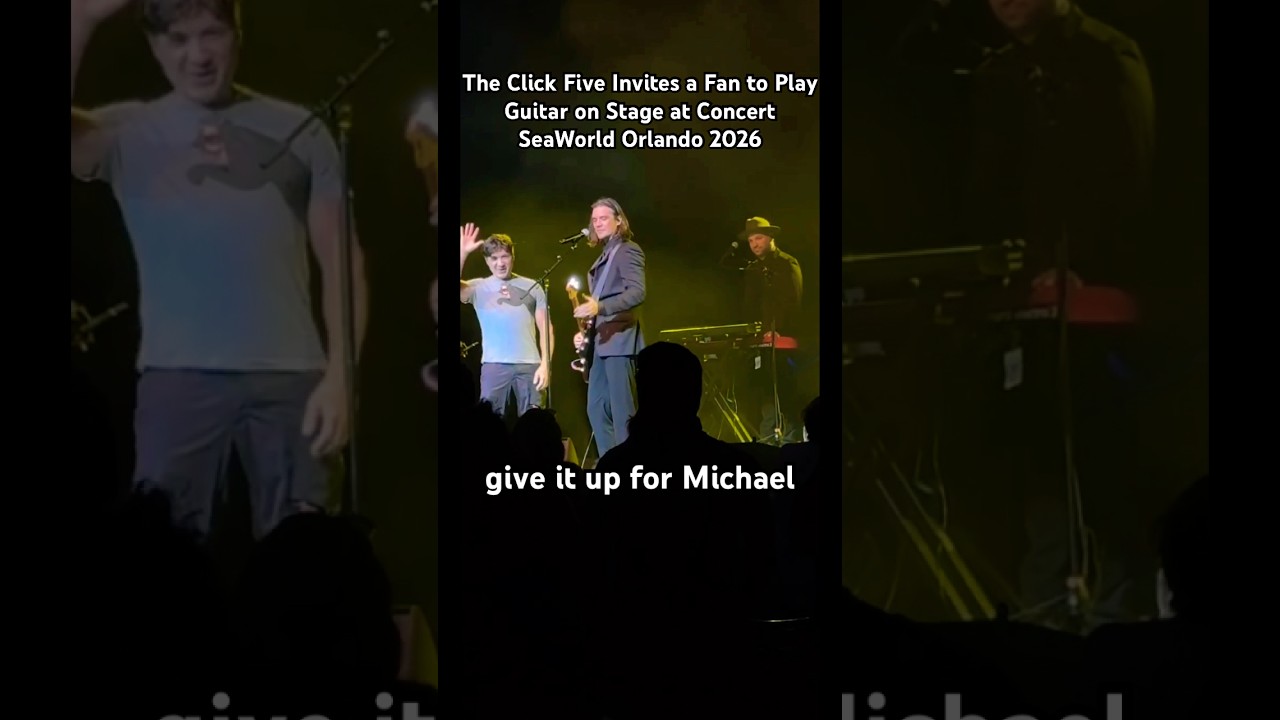 Группа The Click Five пригласила фаната сыграть на гитаре на концерте в SeaWorld Orlando #theclic...