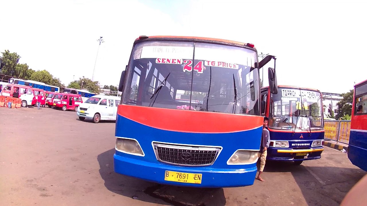 Bus Metro Mini U 24, Jalur Tanjung Priok ke Pasar Senen