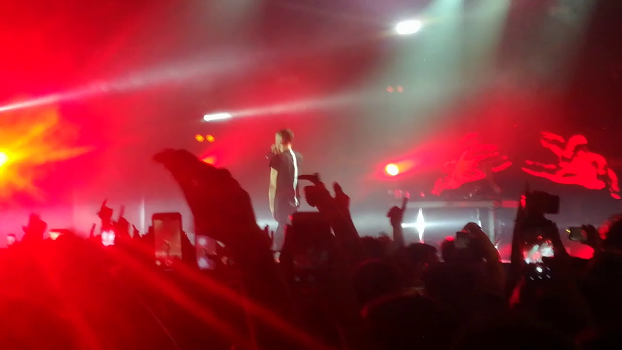 CAPO PLAZA - GIÙ DA ME (Alcatraz Milano 26/03/2019)