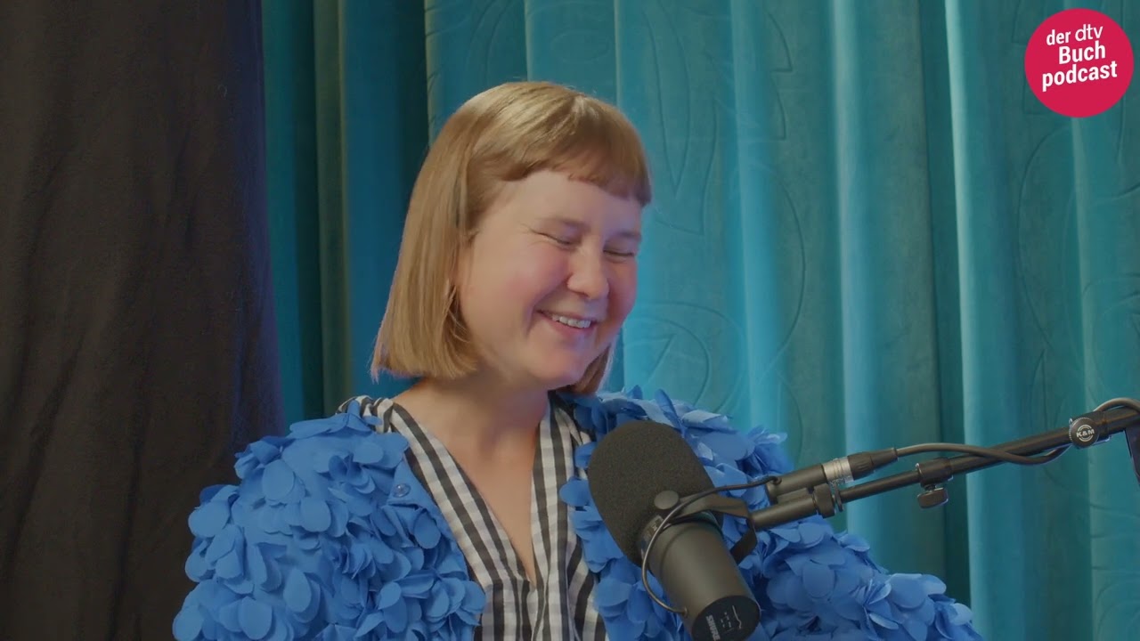 Dora Heldt trifft Caroline Wahl im Buch-Podcast #podcast #carowahl #bücher #booktok #dieassistentin