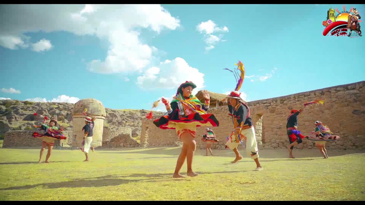 así canta, así baila, la Agrupación Folklórica Riqch'ariy K'ana