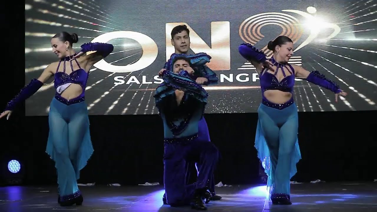 This Salsa Show Had Everyone Screaming 😳🔥 