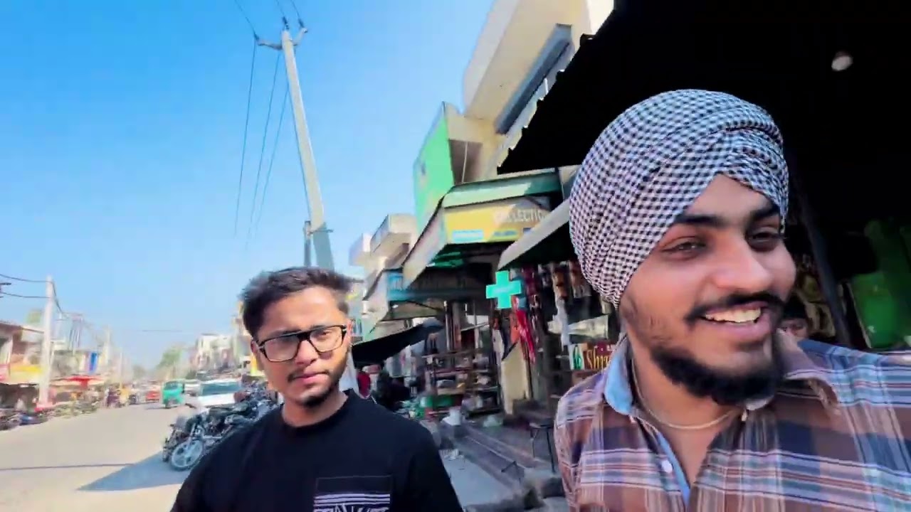 71/365 aaj shop ka adha se jyada saman camplet hogya