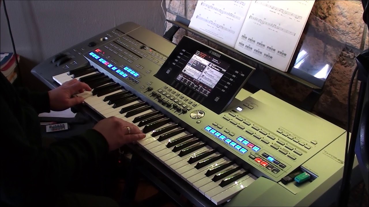 Tears in heaven - Eric Clapton (cover by DannyKey) on Yamaha keyboard Tyros 5