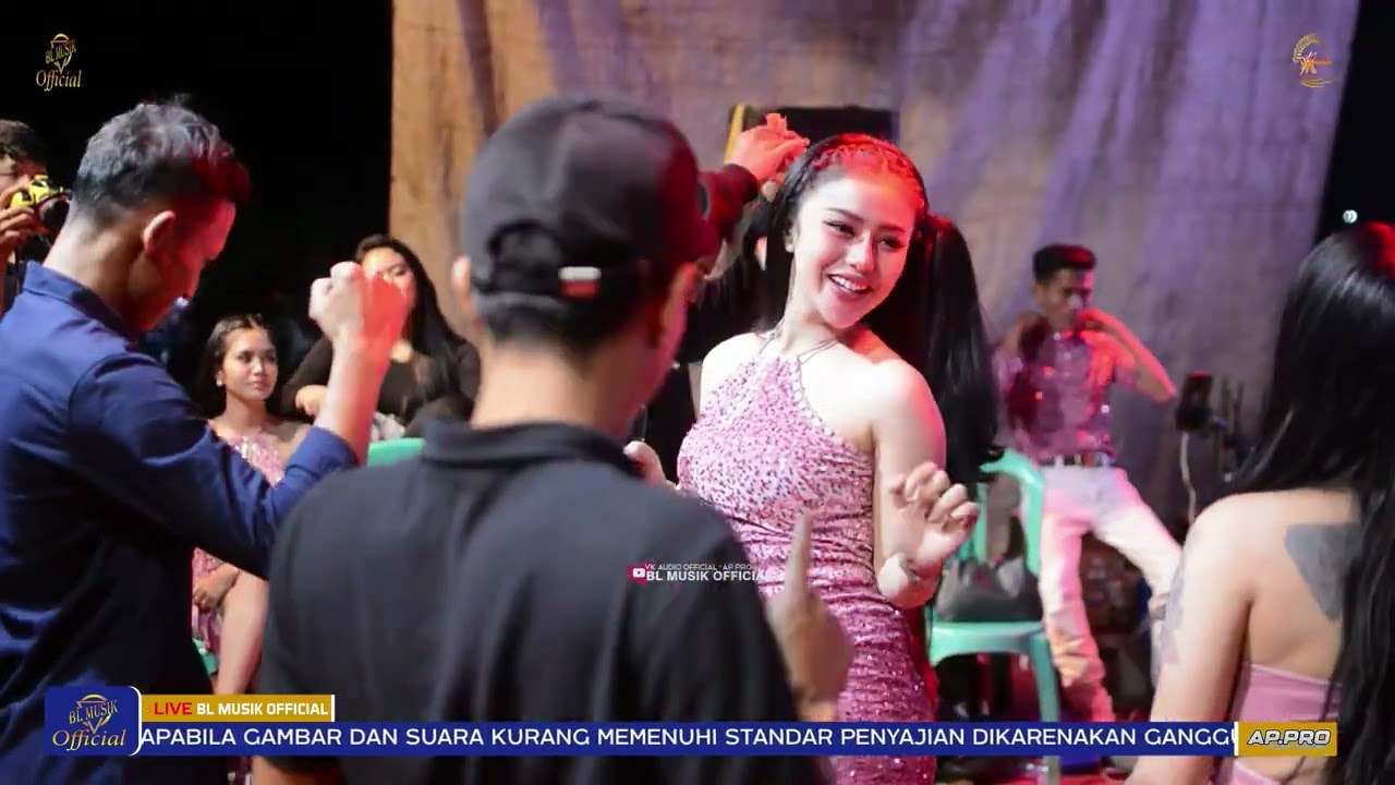 SYAHLA AYU - SEMBILU BERBISA - BLMUSIK LIVE IN CIPARASI SOBANG 