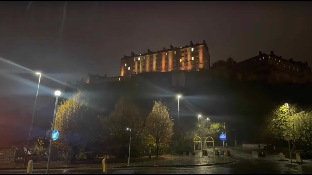 Edinburgh Walk in POURING RAIN ☔️🌧️