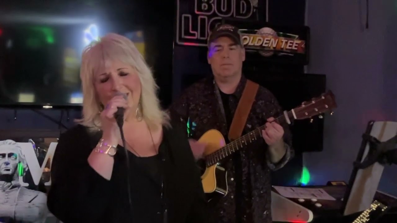 Perfect (Ed Sheeran cover)  Hannah's Ghost @ Chantilly's Pub