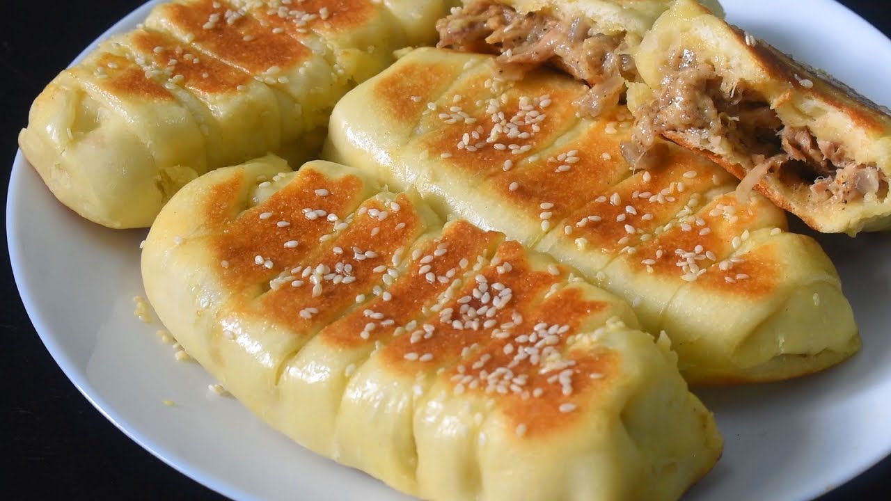 Bakery Style Chicken Bread Without Oven and without Pateela | بغیر اون کے بیکری جیسی چکن بریڈ