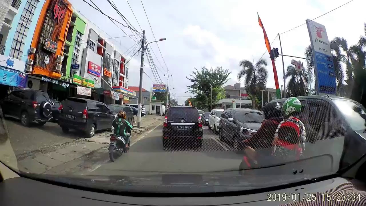 REVIEW KAMERA DASHCAM XIAOMI YI KAMERA MURAH DENGAN HASIL YANG TIDAK MURAHAN