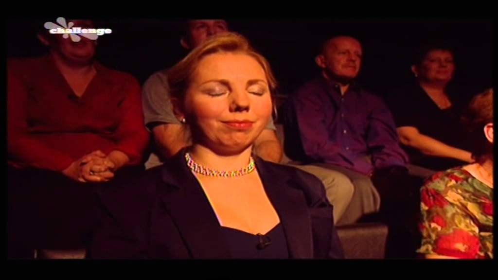 Who Wants to Be a Millionaire UK - 28th September, 1st October, 2000 (Full episode) (2/3)-100th show