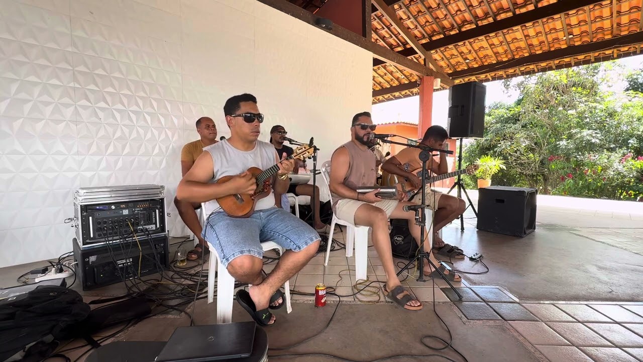 Grupo tá escrito canta Belo ao vivo ( festa particular) 