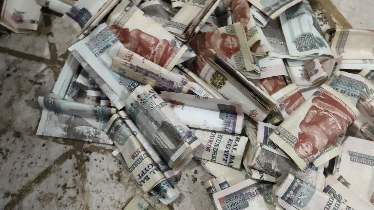 فتحت الحصاله بتاعتى ولقيت فيها أكبر مبلغ ممكن احوشه فى حياتى تحويشه 3 سنوات