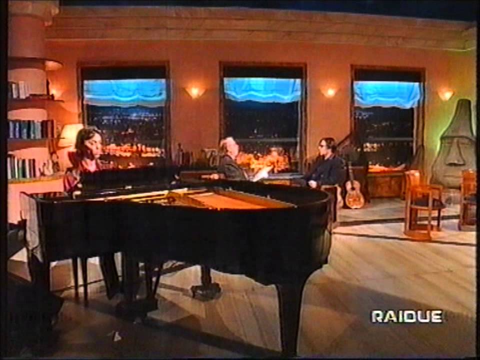 Compagni di viaggio. Renato Zero racconta Mia Martini. Esegue Inventi con Stefano Senesi al piano