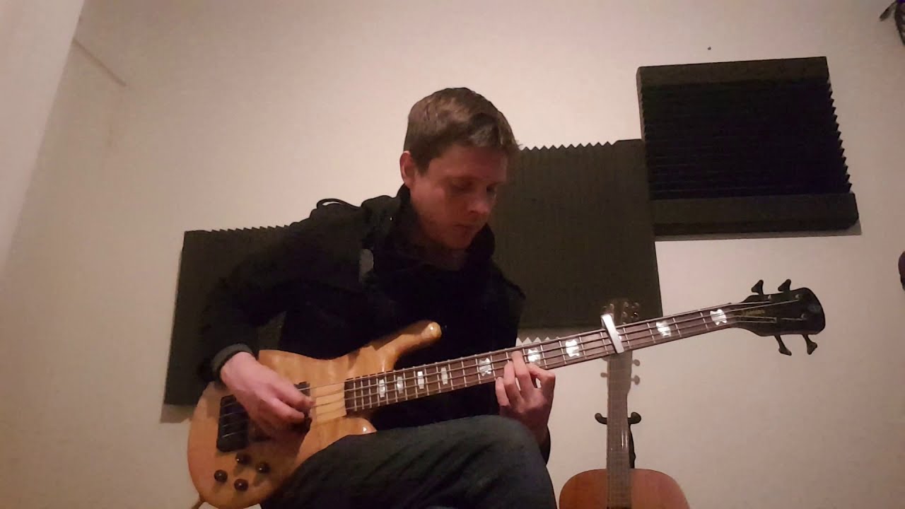 Divenire - Ludovico Einaudi - Bass GuitarCover - Tabs/Linked