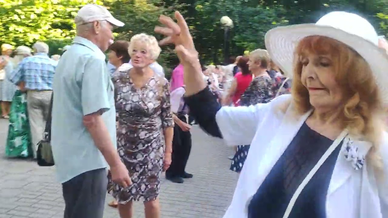 Цыганочка с выходом................23.06.24 Гомель парк Луначарского 🥰