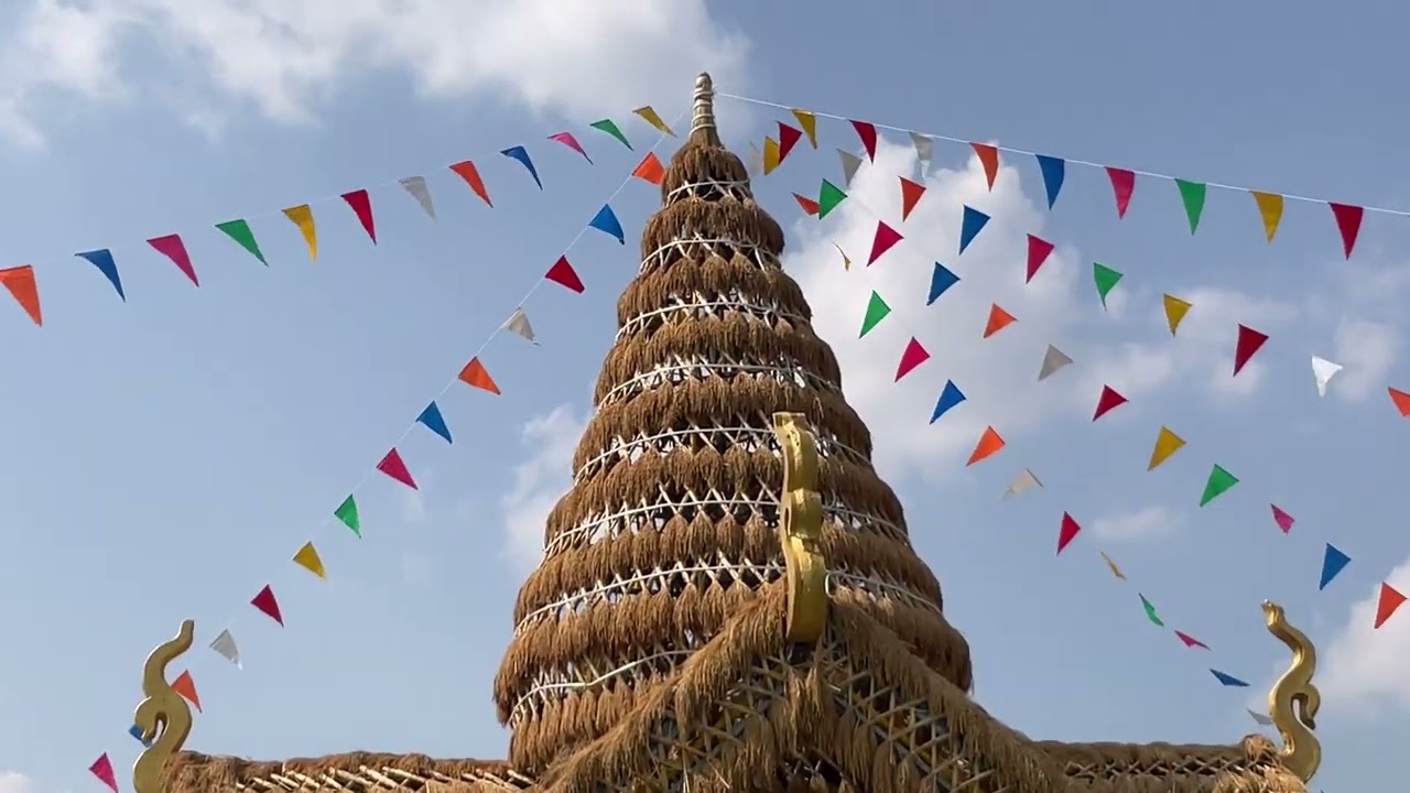 ชมปราสาทรวงข้าว  : งานประเพณีบุญคูณลาน ที่กุดชุม  ยโสธร (2)